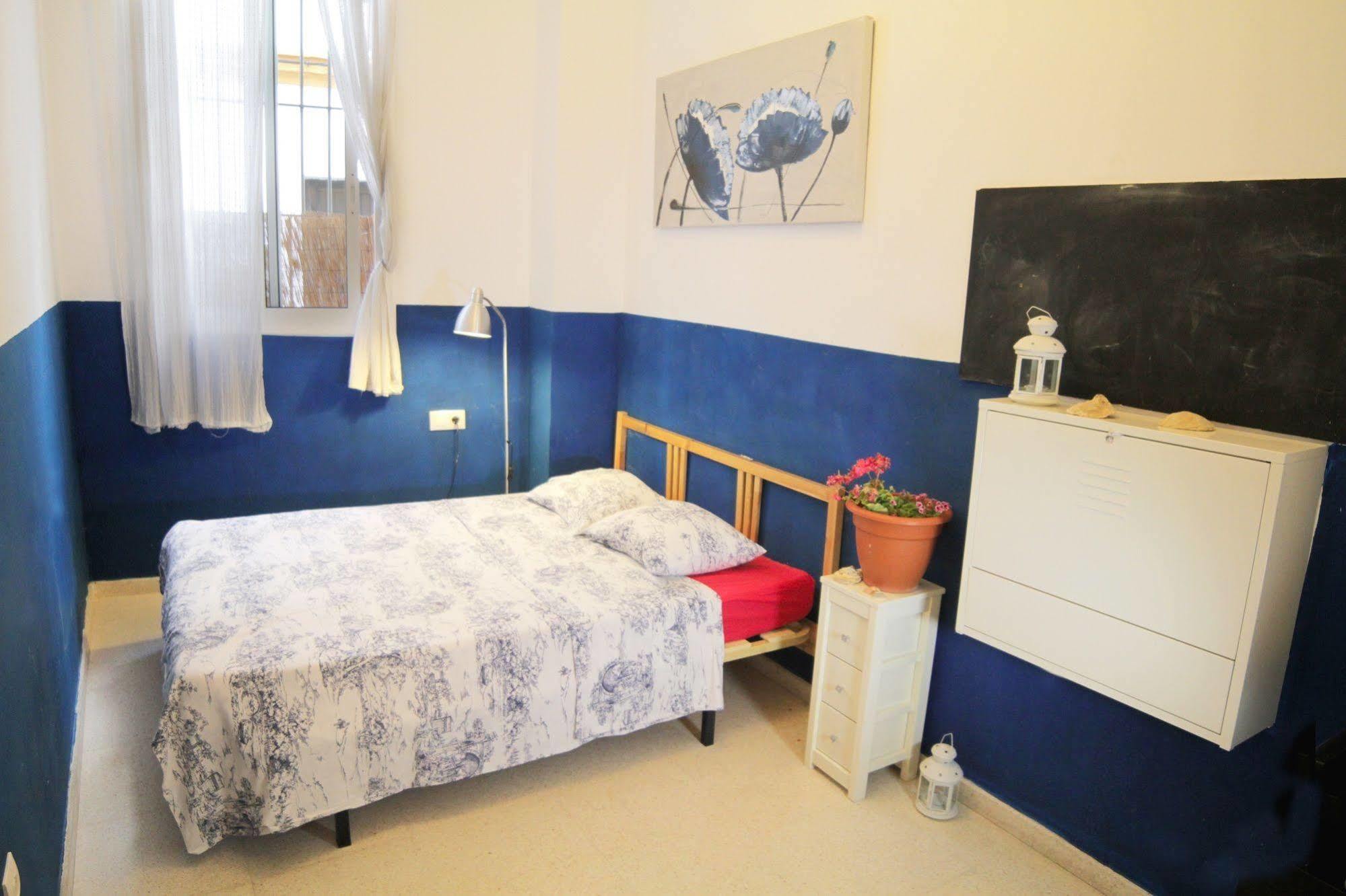 Cadiz Inn Backpackers Dış mekan fotoğraf