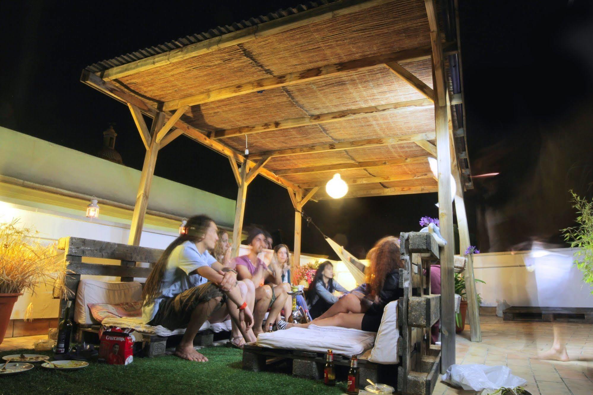 Cadiz Inn Backpackers Dış mekan fotoğraf